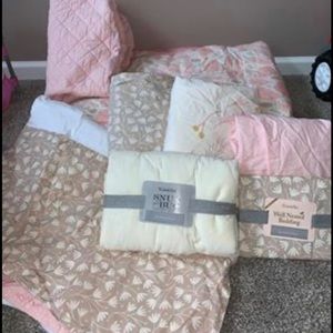 Land of Nod infant bedding from Crate&kids